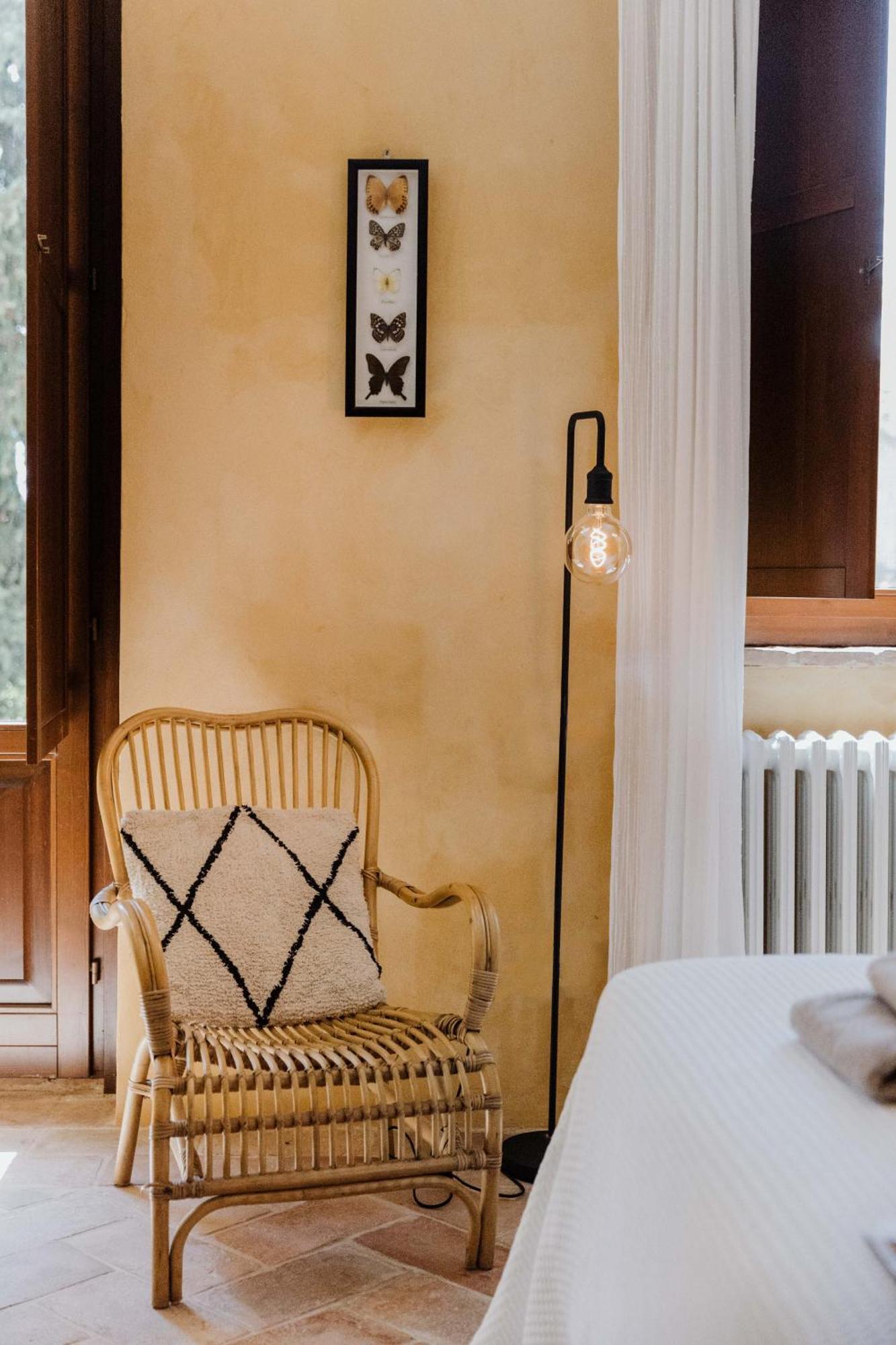 Agriturismo Qui Voglio 蒙特罗伯托 外观 照片