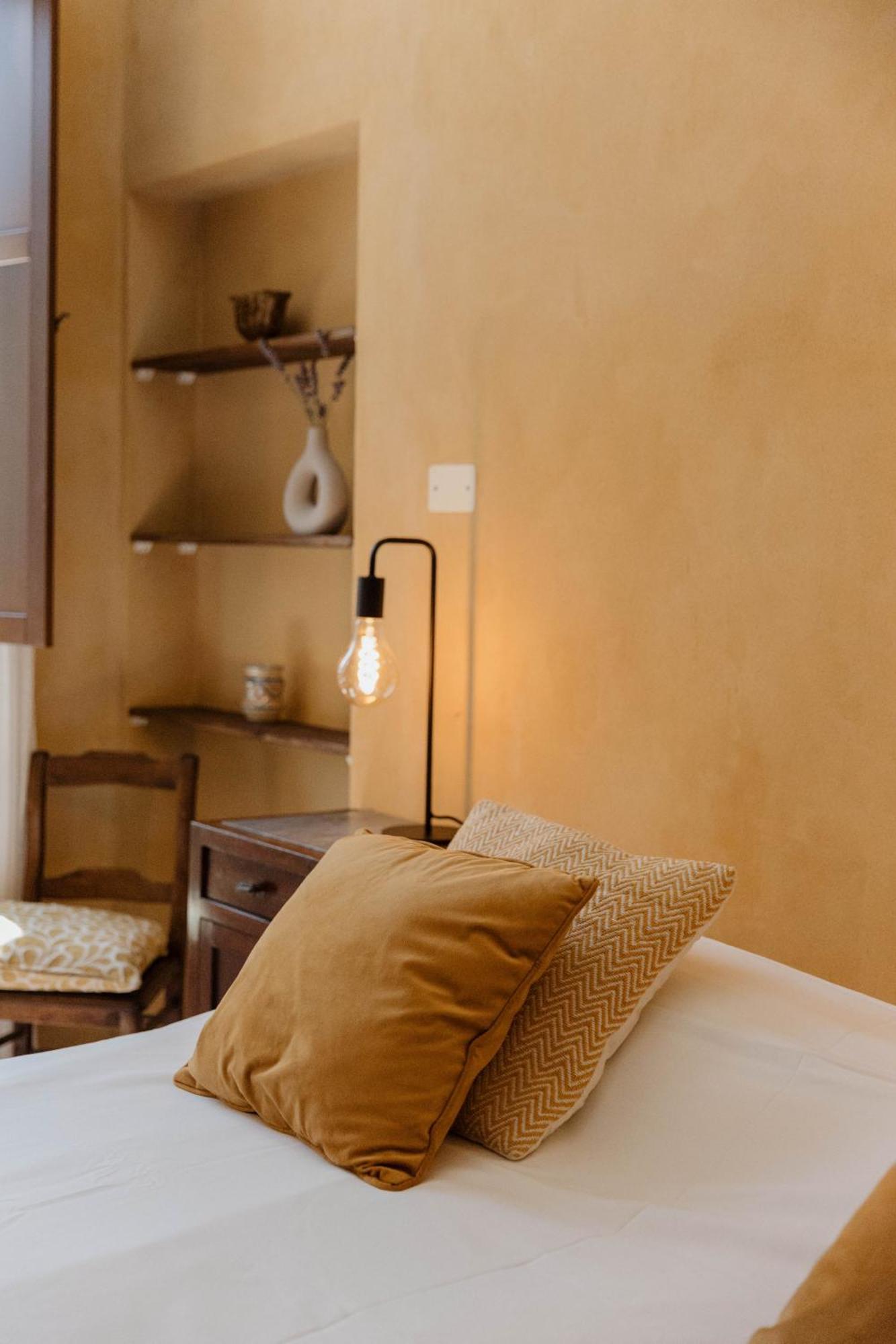 Agriturismo Qui Voglio 蒙特罗伯托 外观 照片